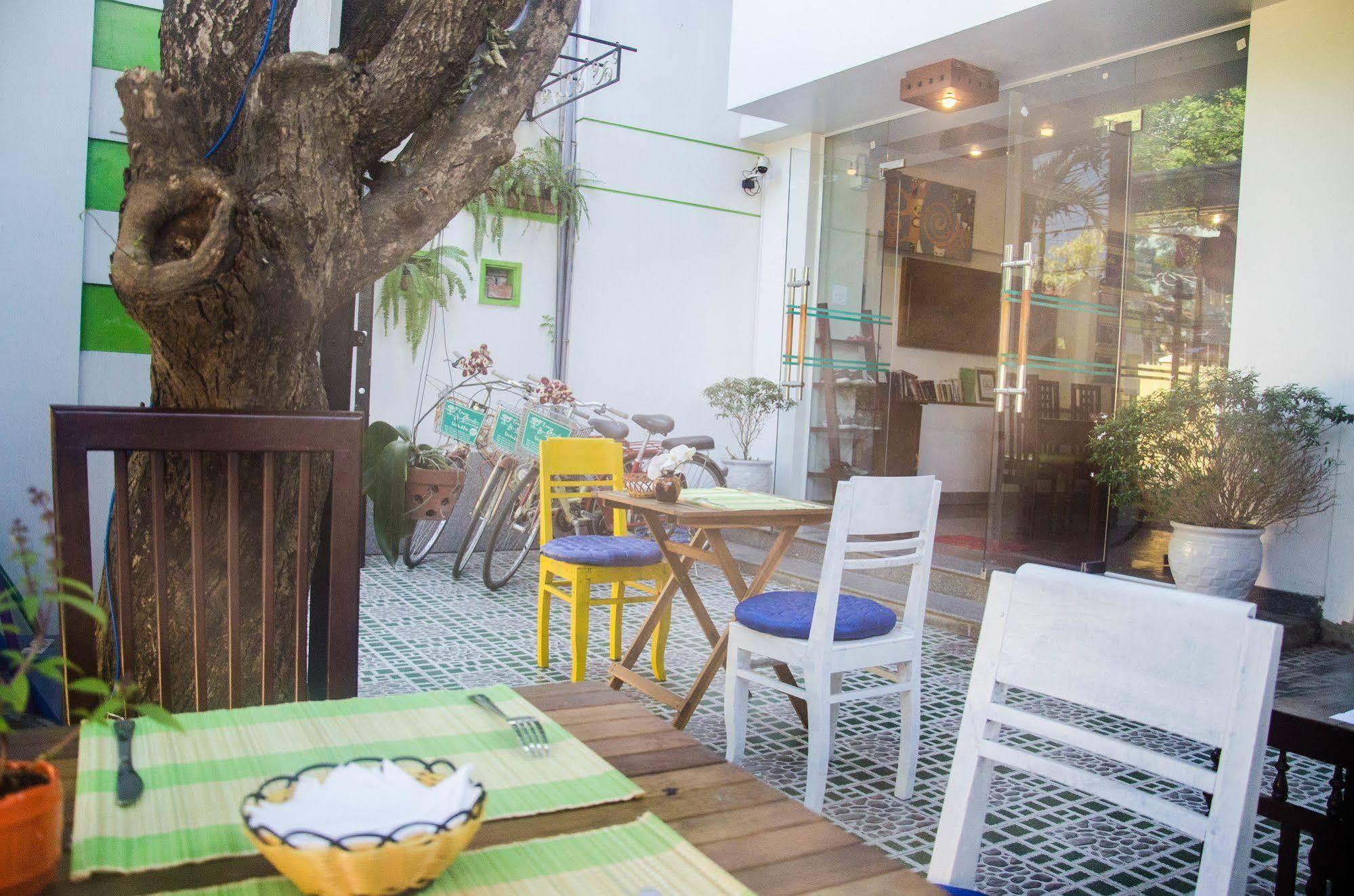 Flower Garden Homestay Hoi An Exterior photo